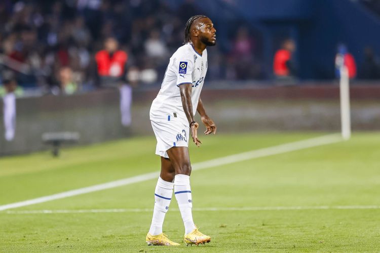 “Çelsi” gözünü “Latsio”nun müdafiəçisinə dikib