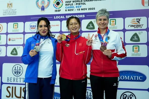 Azərbaycan atıcısı dünya çempionatında gümüş medal qazanıb və yeni rekord müəyyənləşdirib