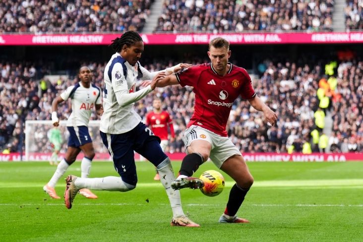 “Mançester Yunayted” “Tottenhem”lə heç-heçə etdi