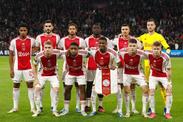 "Ayaks" yeni baş məşqçi tapıb