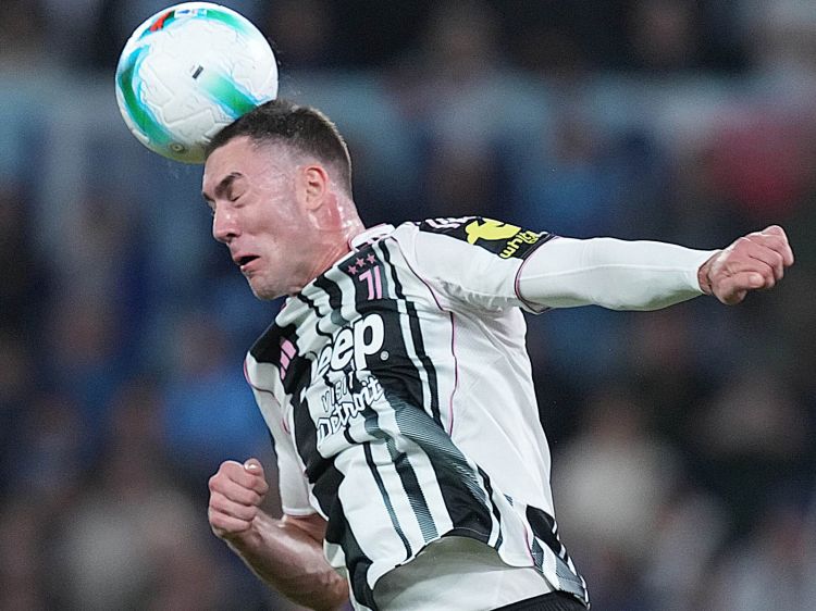 “Yuventus” Vlahoviçlə bağlı qərarını verdi