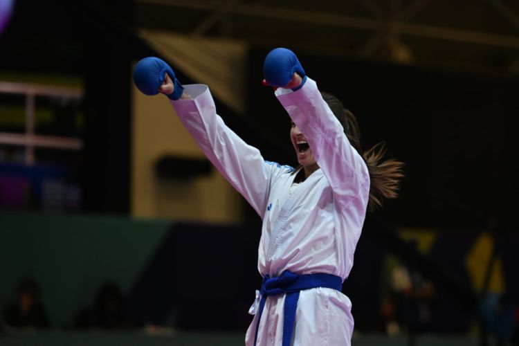 İrina Zaretska VI İslam Həmrəyliyi Oyunlarının üçqat qalibi oldu