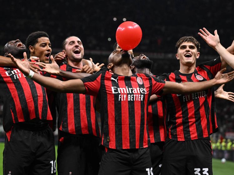 “San-Siro" əsl futbol məbədidir”