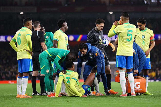 “Arsenal”ın müdafiəçisi Braziliya millisinin oyununda zədələndi