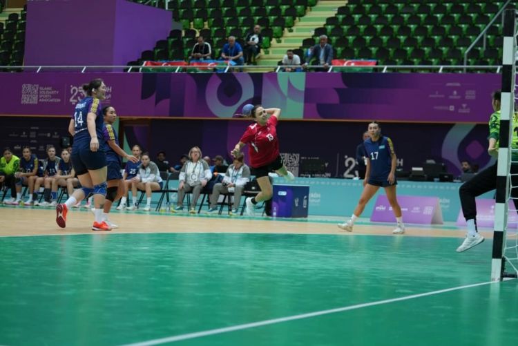 Azərbaycanın həndbol millisi VI İslam Həmrəyliyi Oyunlarında növbəti oyununu keçirib