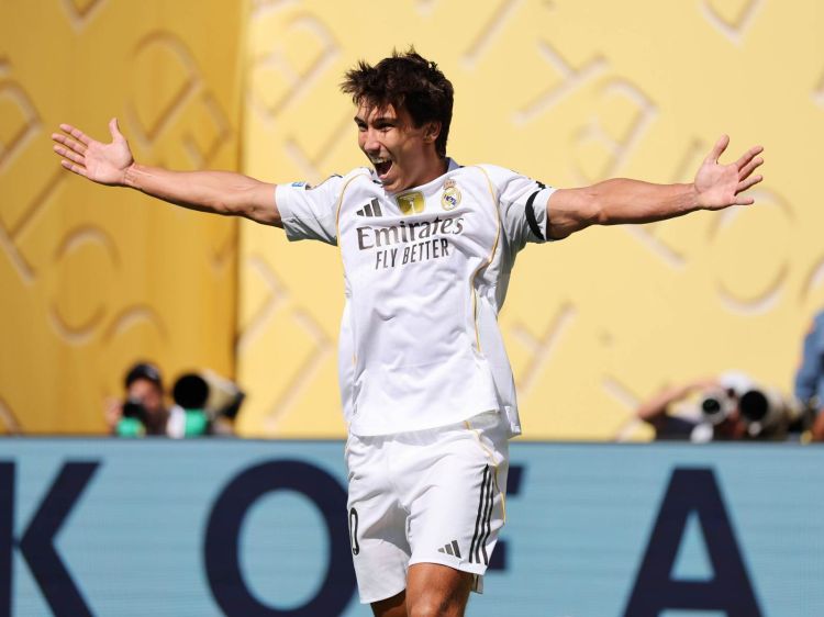 Premyer Liqa klubu "Real"ın hücumçusu üçün 20 milyon təklif etməyə hazırdır