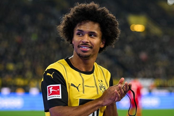 “Borussiya”nın hücumçusu qadağan olunmuş silah saxladığı üçün cərimələndi