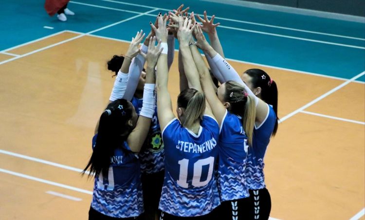 Qadın voleybolçular arasında Azərbaycan Yüksək Liqasında III turun bir oyunu keçirilib