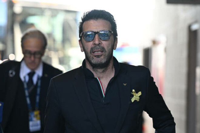 Buffon “Milan” – “İnter” oyunundakı penalti epizodunu şərh etdi