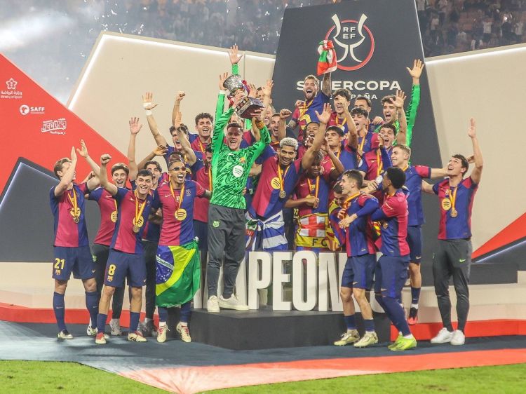 “Messi "Barselona" tarixinin ən önəmli futbolçusudur”