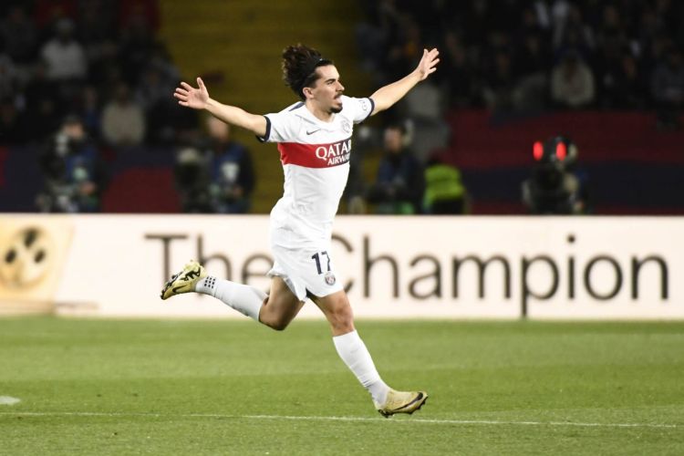 “Liverpul” Vitinyanın transferi uğrunda mübarizəyə qoşula bilər