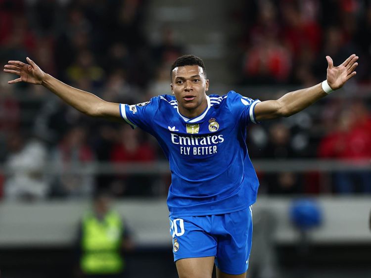 Kilian Mbappe 60-cı qolunu vurdu