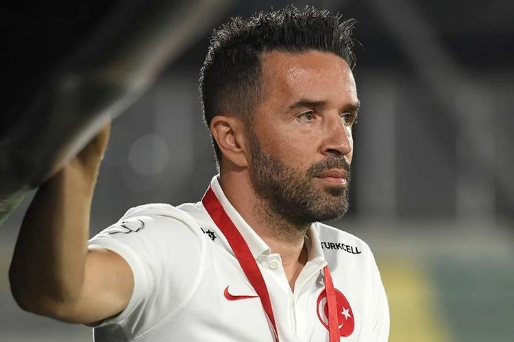 Türkiyə millisinin sabiq futbolçusu Gökhan Gönül saxlanılıb