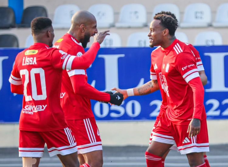 Braziliyalı futbolçu "Zirə"nin heyətində 100-cü oyununu keçirib