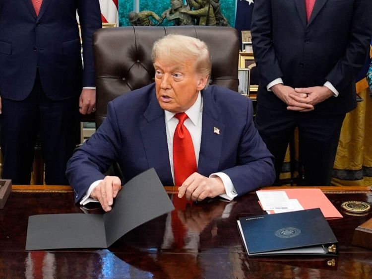 Tramp Dünya Çempionatının püşkatma mərasimində iştirak edəcək