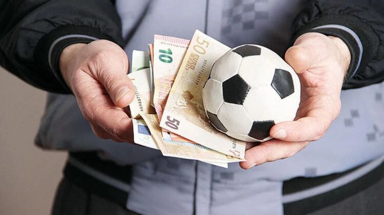 İstanbulda mərc qalmaqalı  - futbolçular və klub rəhbərləri saxlanıldı