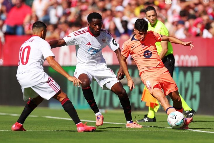 “Barselona”nın uçuşu təxirə salındı