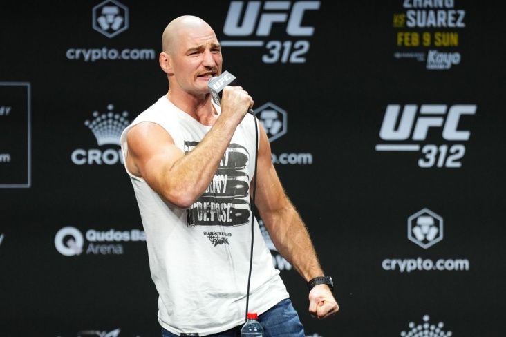 Şon Striklend UFC Hustonda Entoni Hernandezlə döyüşəcək