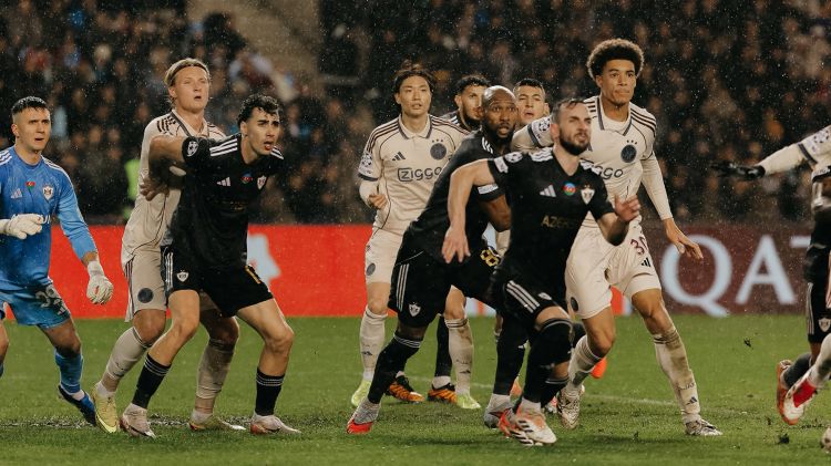 “Qarabağ” evdə “Ayaks”a uduzdu