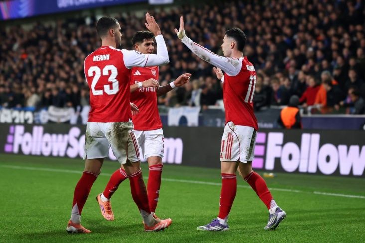 “Arsenal” “Brügge”ni darmadağın etdi