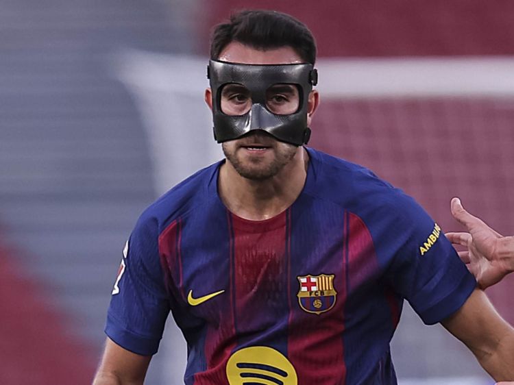 Erik Qarsiya “Barselona” ilə müqaviləsini uzadıb