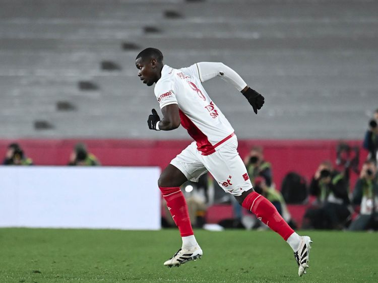 Poqba “Marsel”lə oyunu buraxacaq