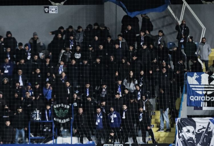 Azarkeşləri "Qarabağ"ı ziyana saldı