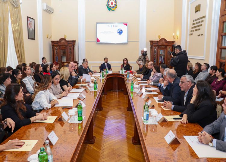 Prezident Kitabxanasında “Qarabağın Dirçəlişi: Azərbaycan İntibahının Hekayəsi” innovativ kitab layihəsinin təqdimatı keçirilib