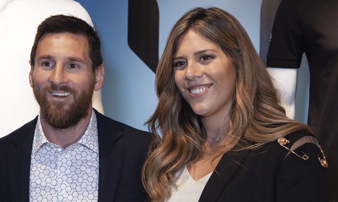 Messinin bacısı avtomobil qəzasında xəsarət alıb