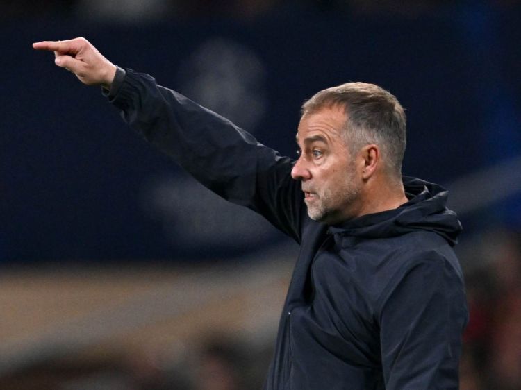 “Barselona” müdafiə xəttini gücləndirmək istəyir