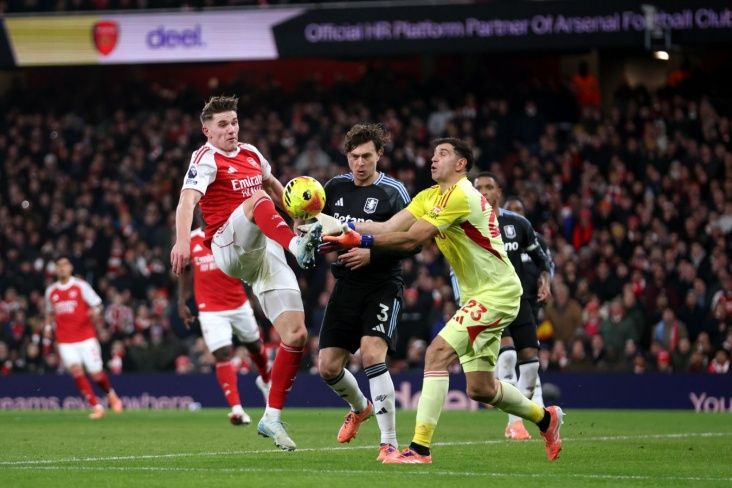 “Arsenal” “Aston Villa”nı darmadağın etdi 