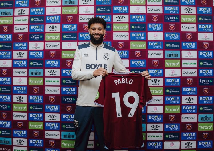 "Vest Hem" hücumçu transfer etdi