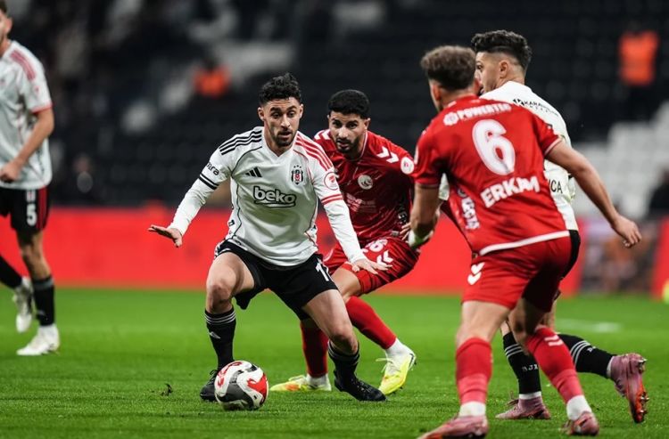 “Beşiktaş” Türkiyə Kubokunda ikinci qələbəsini qazandı