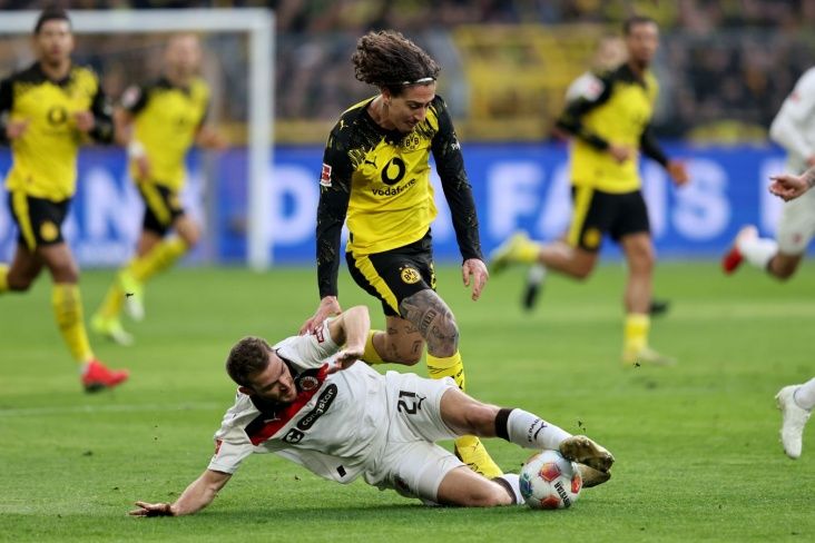 “Borussiya” “Sankt-Pauli”ni məğlub etdi