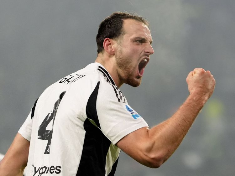 “Yuventus” “Milan”ın təklifini rədd etdi