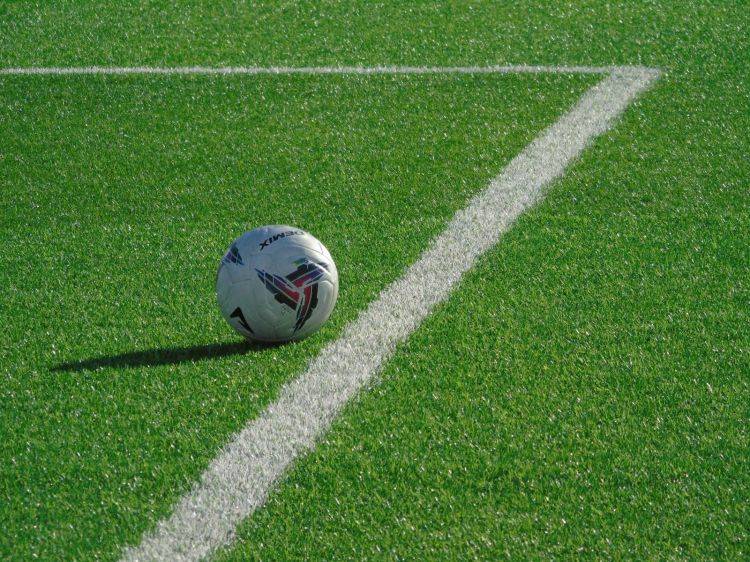 “Barselona” və “Real”ın sabiq futbolçusu 91 yaşında vəfat etdi