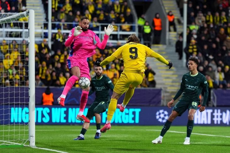 “Mançester Siti” futbolçuları azarkeşlərin pulunu geri qaytarır