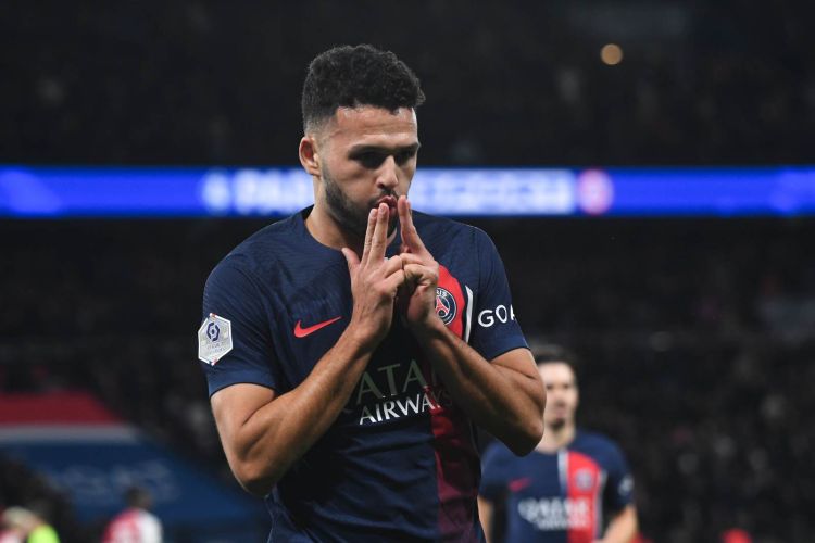 “Atletiko” Xulian Alvareşə əvəzləyici tapıb