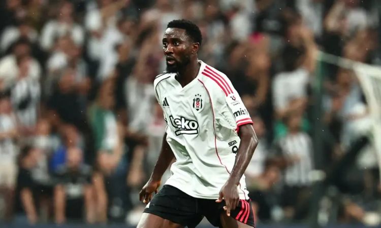 “Mançester Yunayted”“Beşiktaş”ın ulduzunu transfer etmək istəyir