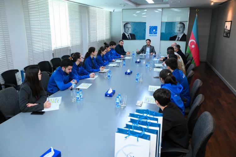 Azərbaycan Kamandan Oxatma Federasiyası ilk dəfə beynəlxalq "Macron" brendi ilə əməkdaşlıq edib