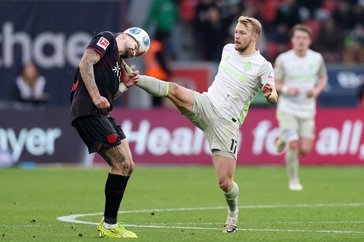 “Bayer” 3 xalı tək qolla qazandı