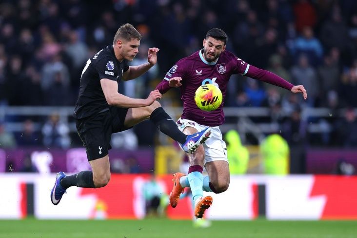  “Tottenhem” səfərdə xal itirdi