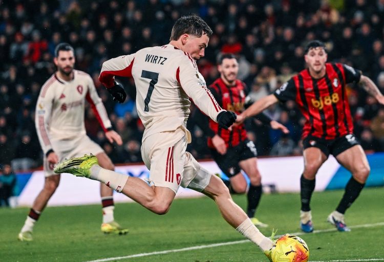 “Liverpul” “Bornmut”a uduzdu