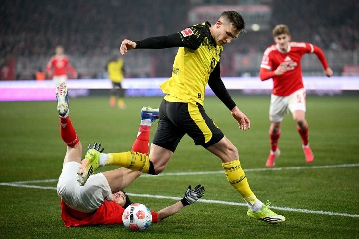 “Borussiya"dan səfərdə qələbə