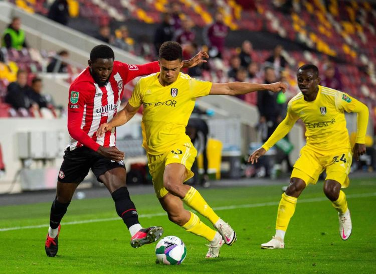  “Liverpul” Robertsona əvəzləyici tapdı