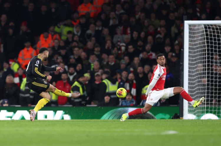 “Mançester Yunayted” səfərdə “Arsenal”ı məğlub etdi