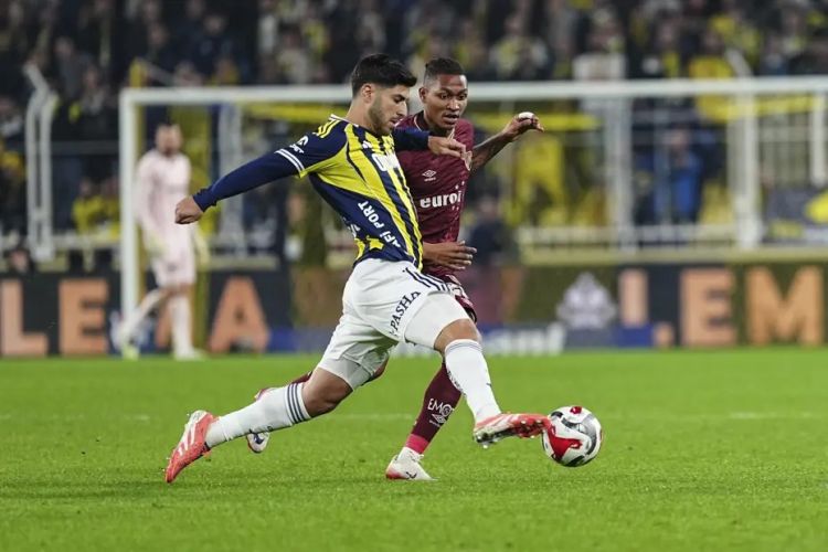 "Fənərbağça" evdə xal itirdi