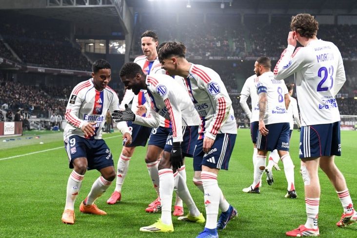 “Lion” səfərdə “Metz”i darmadağın etdi