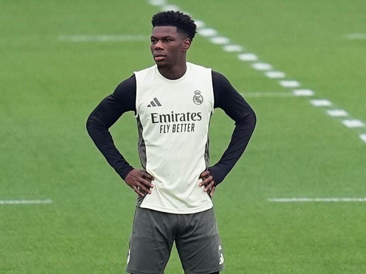 Premyer Liqanın iki nəhəngi Tçuameninin transferi uğrunda yarışa girib