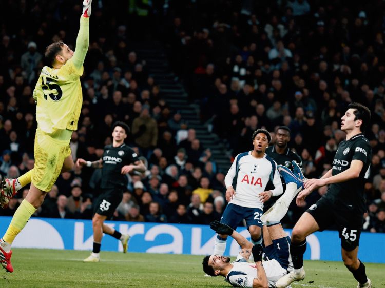 Solankenin möhtəşəm qolu “Tottenhem”i məğlubiyyətdən xilas etdi